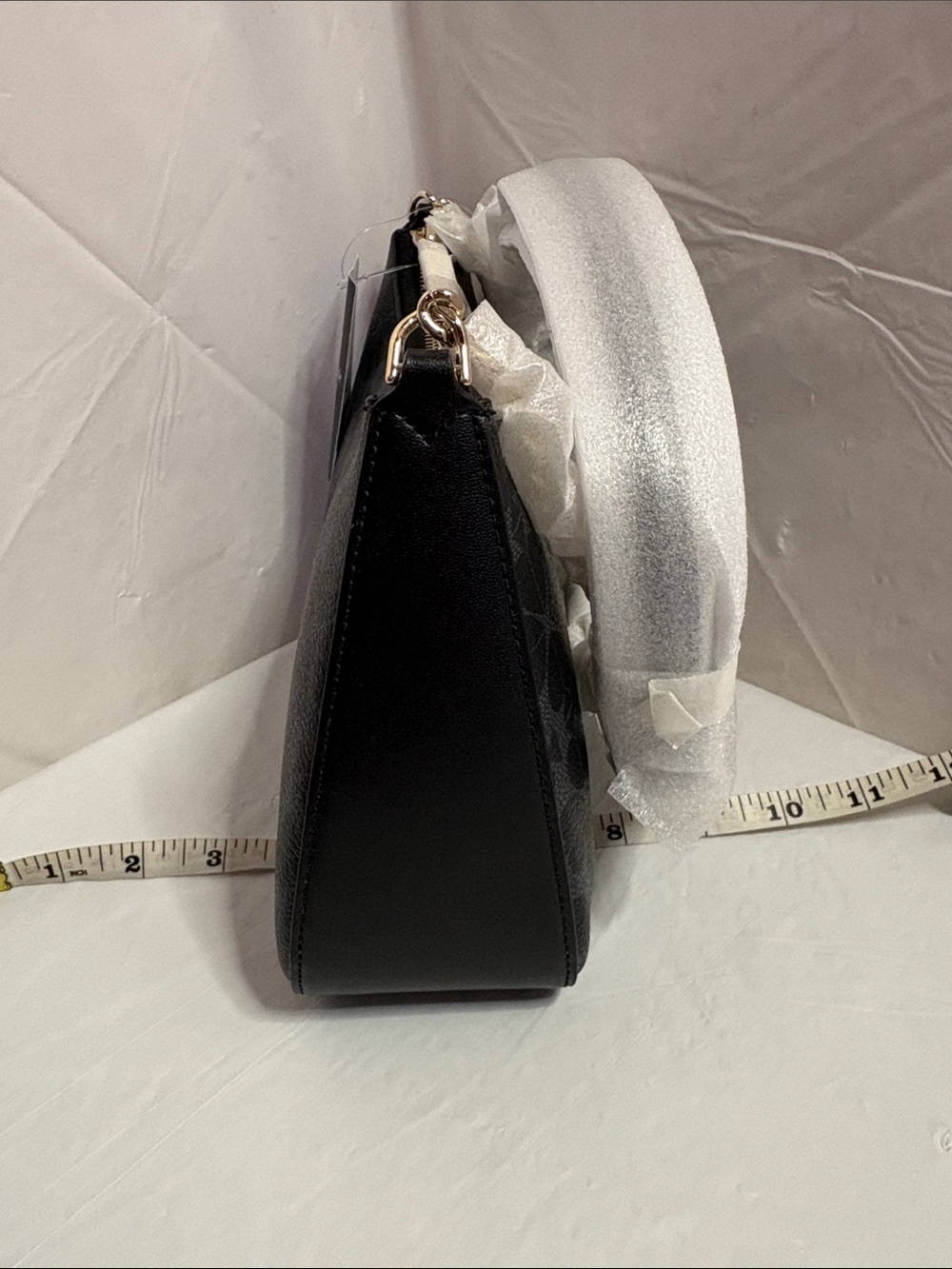 kate spade Black Floral-Print Shoulder Bag with Gold Logo - Picture 4 of 8